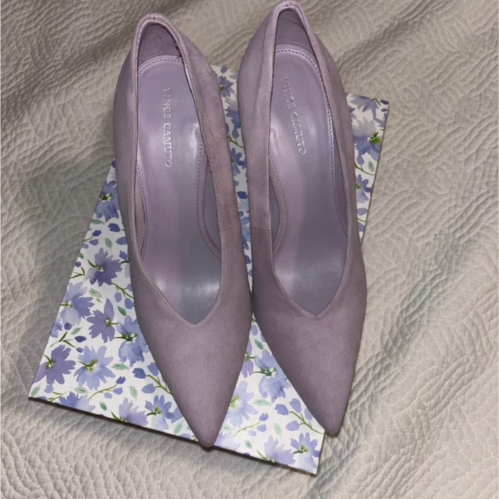 Vince Camuto Dusty Lilac Pointed Toe Pumps